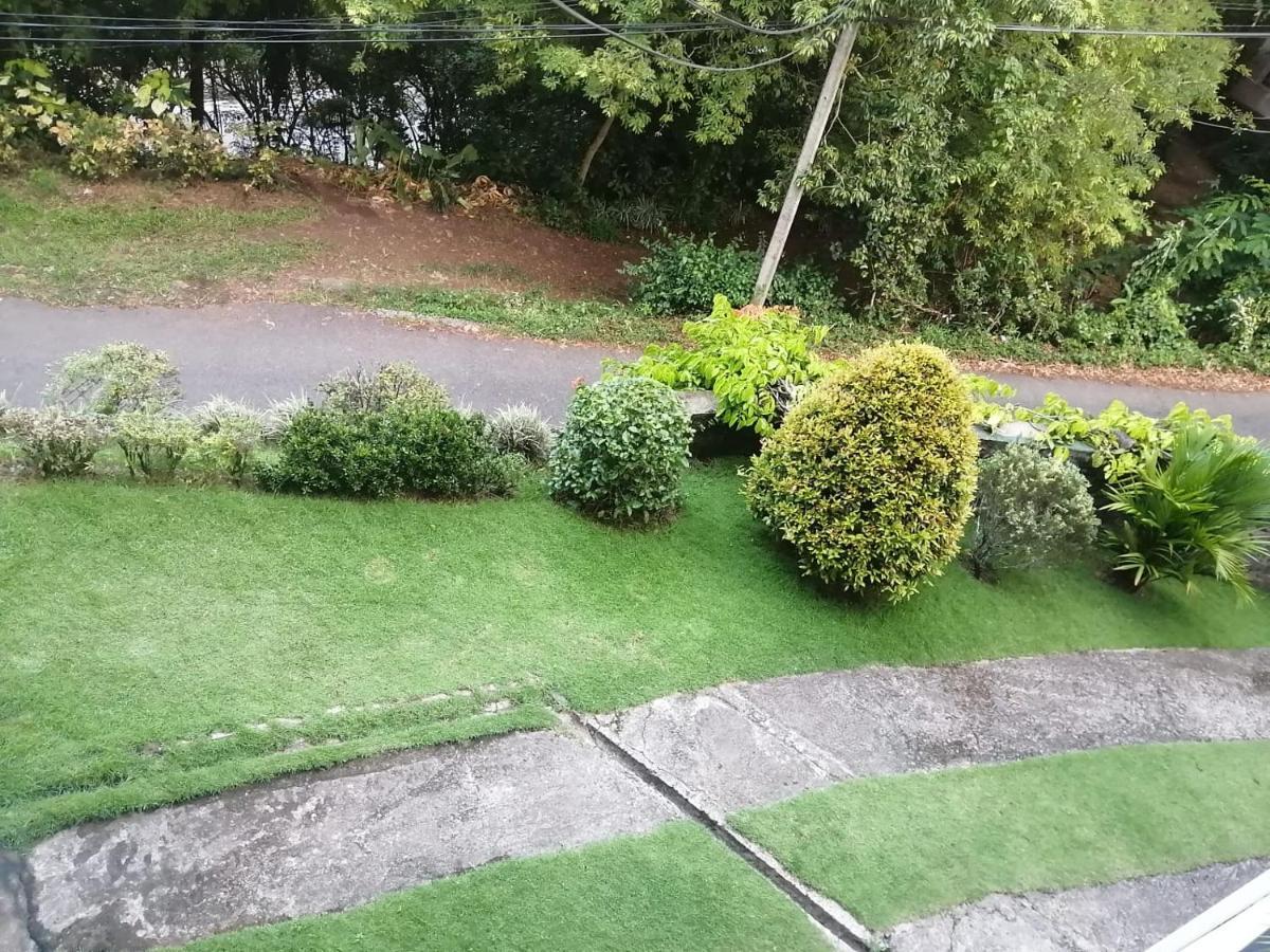 Appartamento Shalom Peradeniya Esterno foto